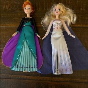 Queen Elsa and Anna Frozen II dolls